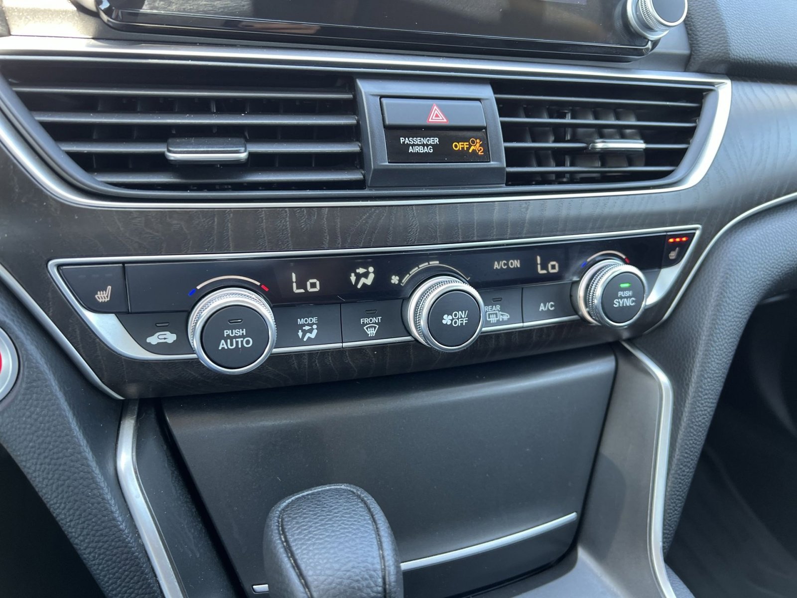 Used 2020 Honda Accord EX image 22