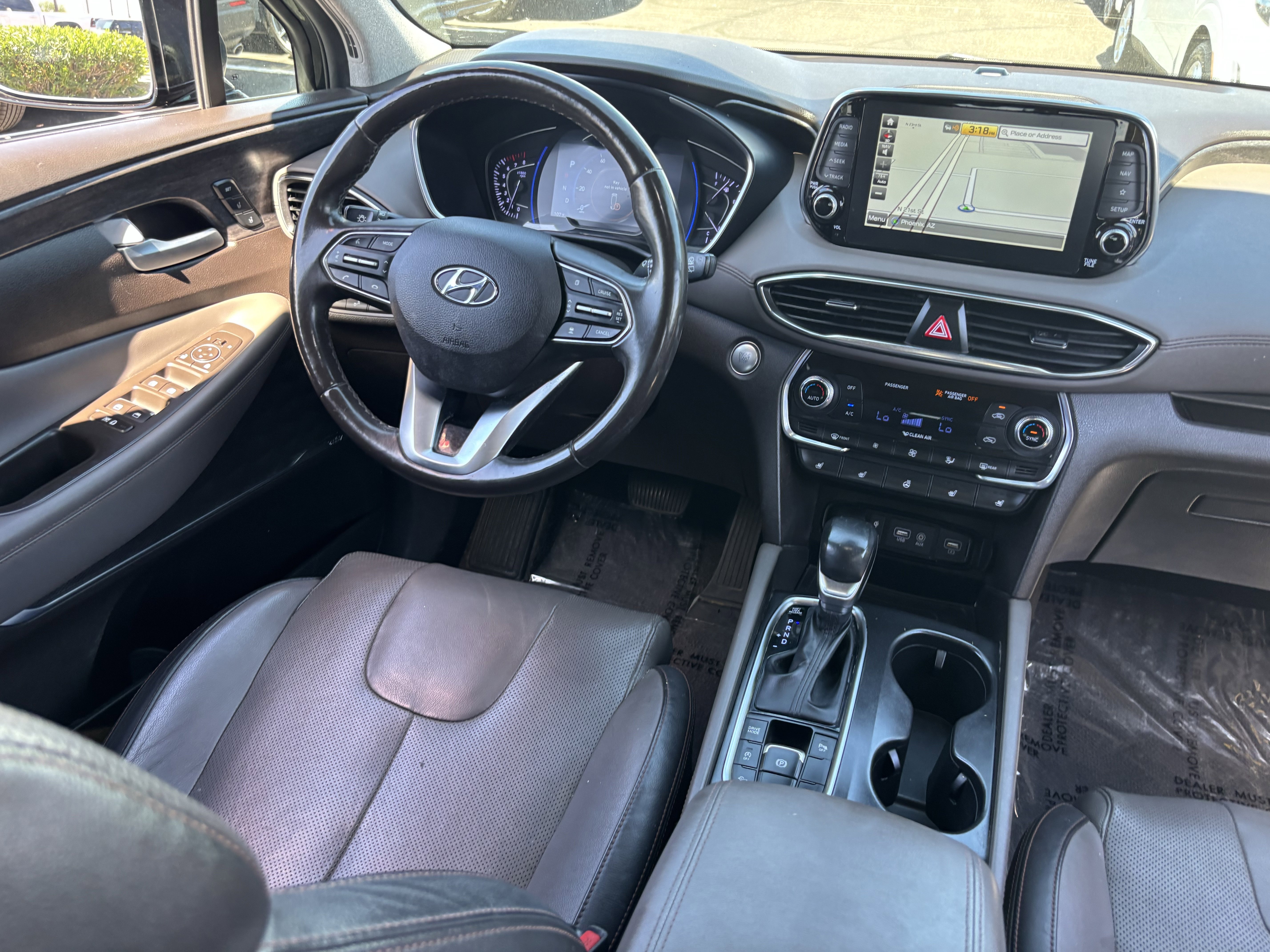 Used 2019 Hyundai Santa Fe AWD image 12