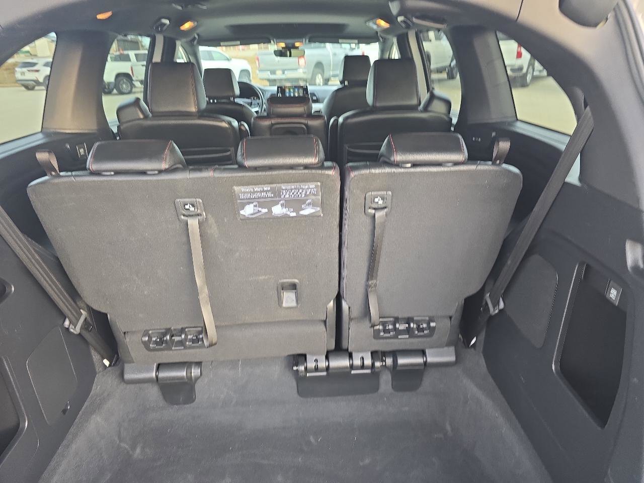 Used 2025 Honda Odyssey Sport-L image 8