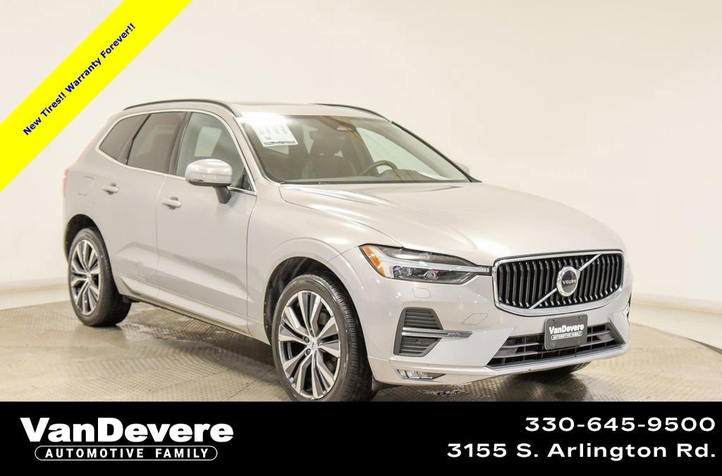 Used 2022 Volvo XC60 B5 Momentum w/ Climate Package image 1
