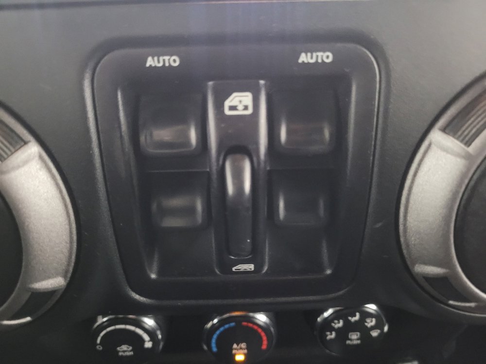 Used 2016 Jeep Wrangler Unlimited Sport w/ Quick Order Package 24S image 27