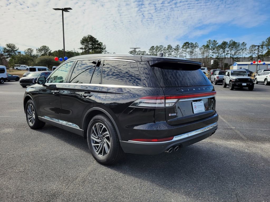 Used 2022 Lincoln Aviator 2WD image 3