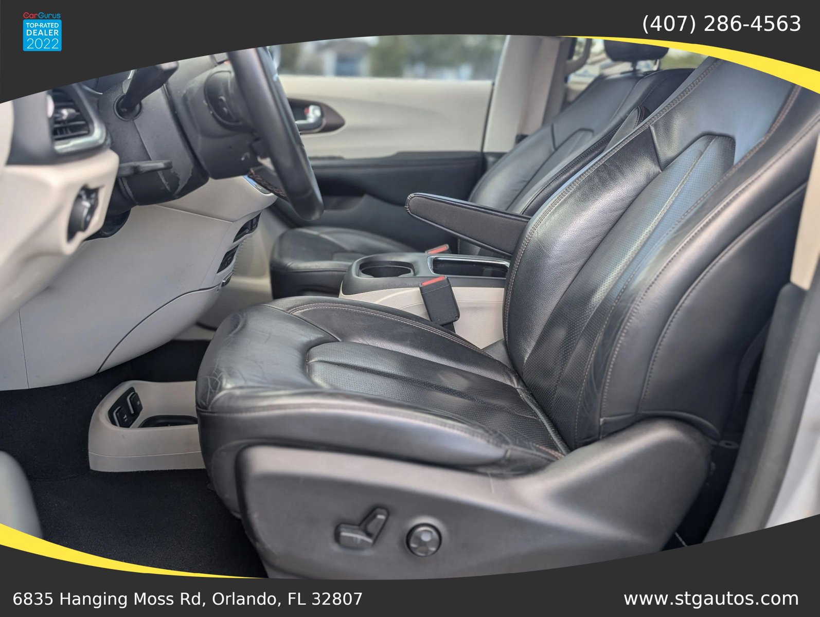 Used 2017 Chrysler Pacifica Touring-L Plus w/ Advanced Safetytec Group FWD image 16