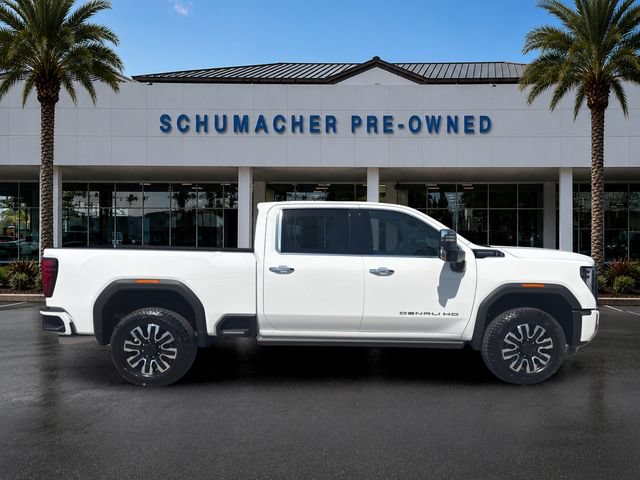 Used 2026 GMC Sierra 2500 Denali Ultimate AWD/4WD image 8
