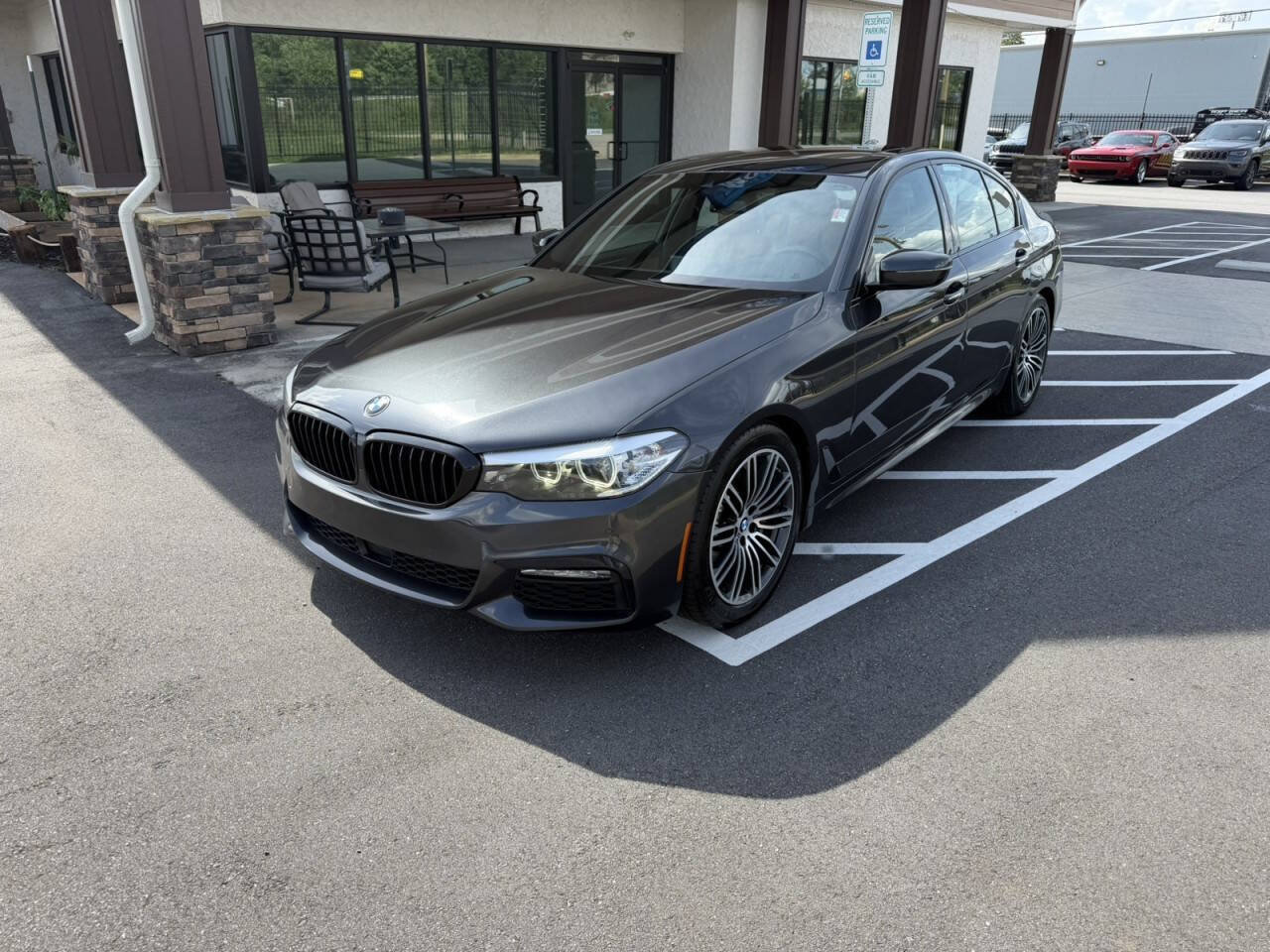 Used 2018 BMW 540i w/ M Sport Package RWD video 2