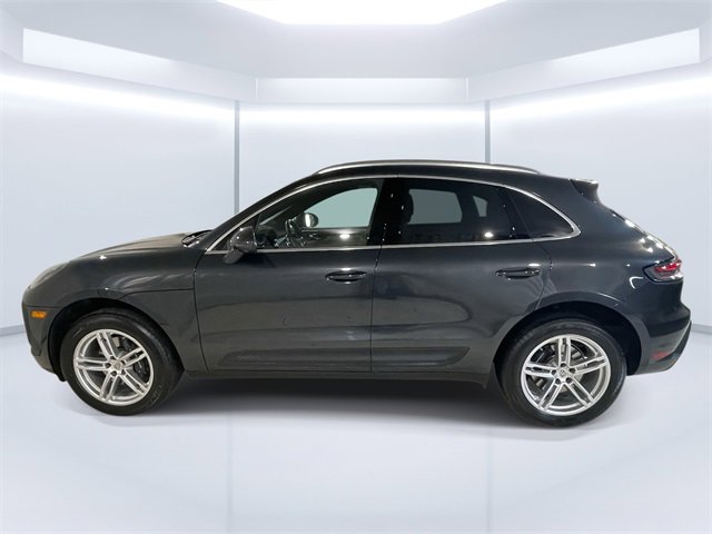 Used 2025 Porsche Macan image 10