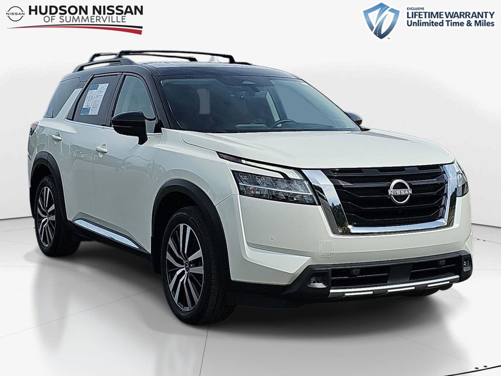 Used 2023 Nissan Pathfinder Platinum w/ Cargo Package AWD/4WD 360° Tour