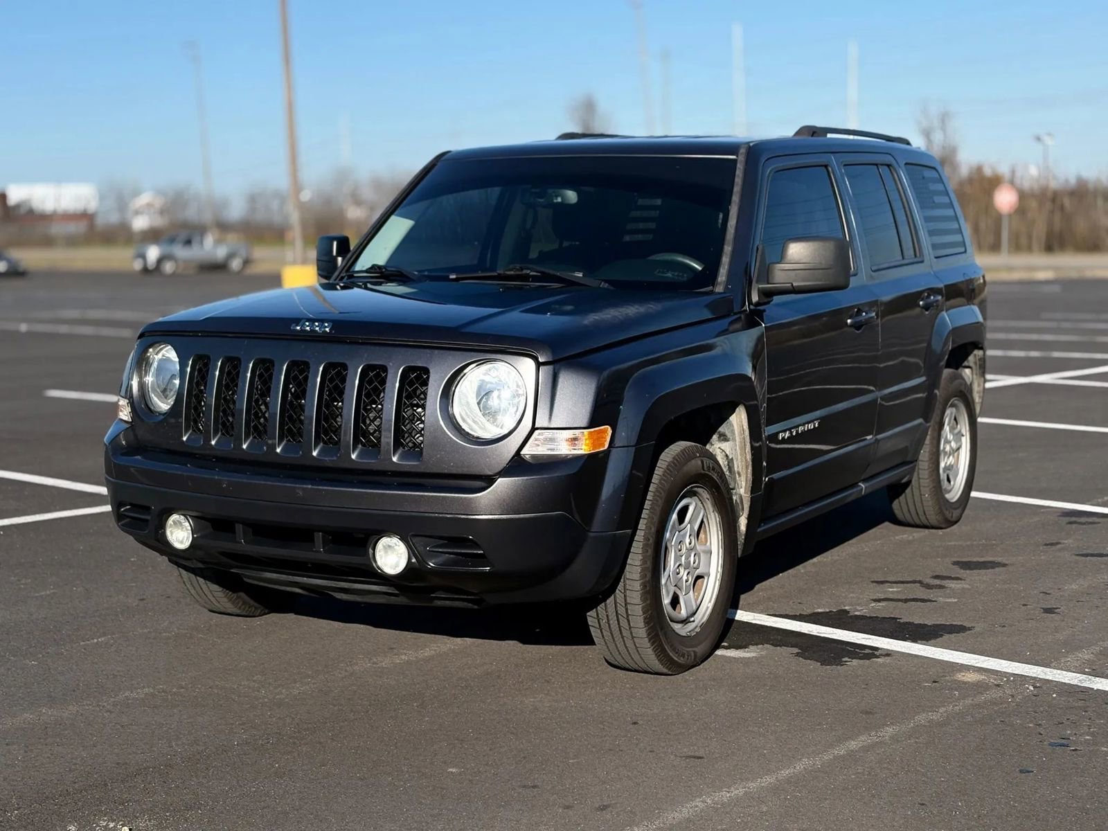 Used 2016 Jeep Patriot Sport w/ Power Value Group FWD image 1