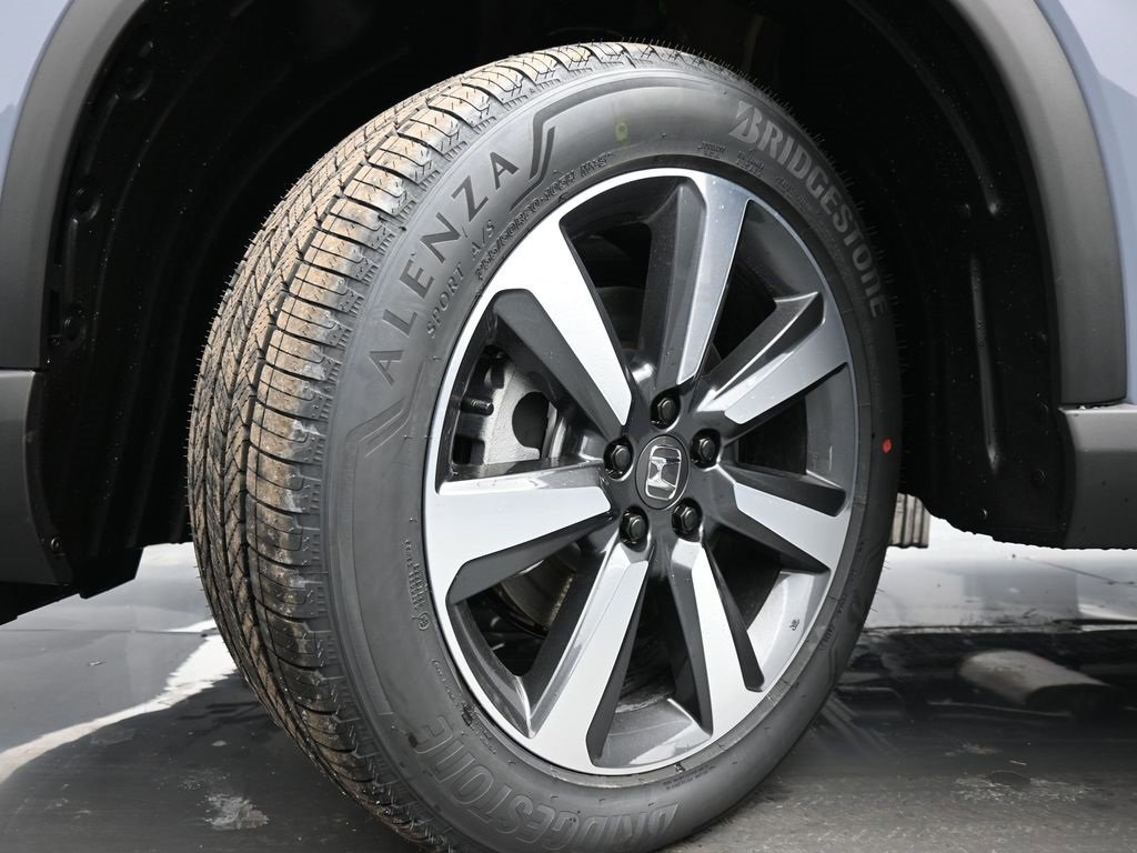 New 2025 Honda Pilot Touring image 43