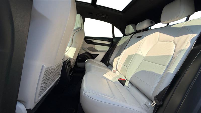 Used 2024 Porsche Macan 4 Electric AWD/4WD image 16