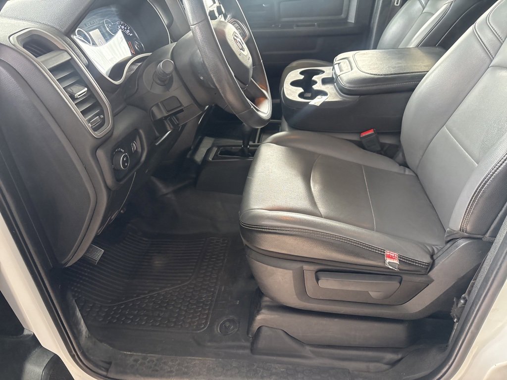 Used 2022 RAM 2500 Tradesman w/ Chrome Appearance Group image 9