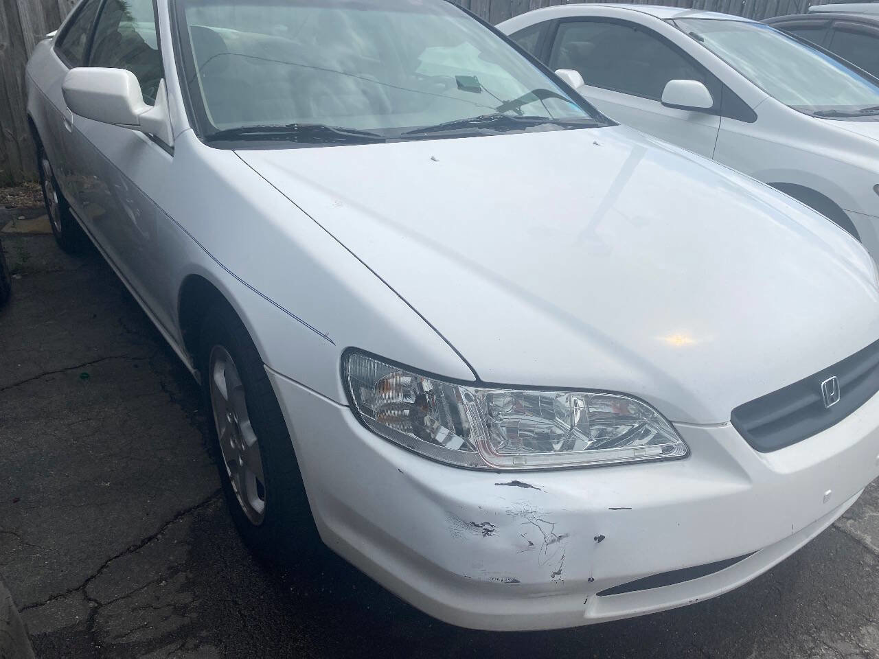 Used 2000 Honda Accord EX image 2