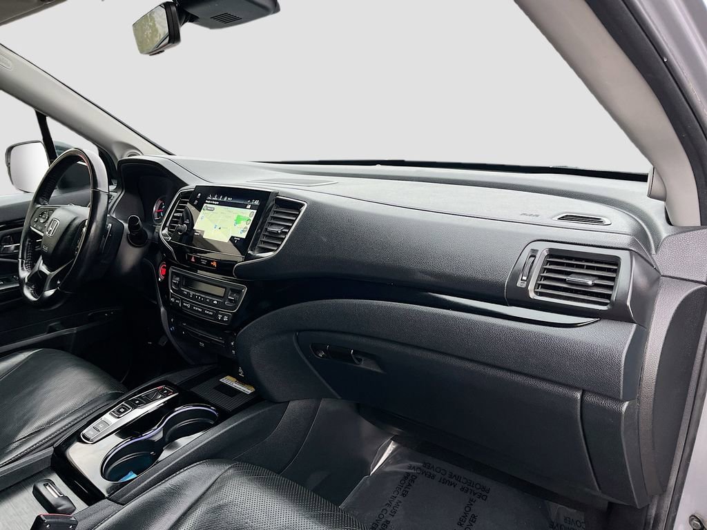Used 2020 Honda Pilot Elite image 32