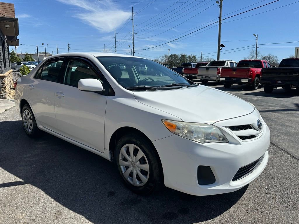 Used 2011 Toyota Corolla LE image 7