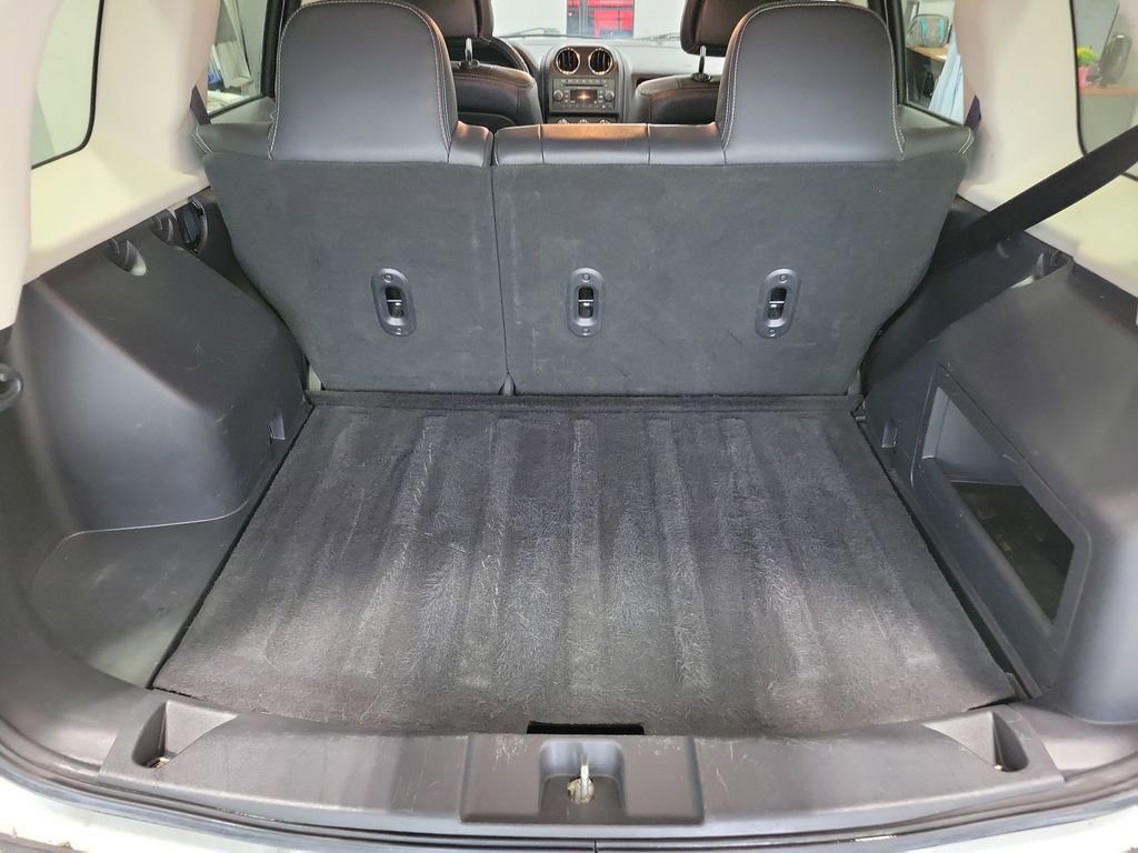 Used 2017 Jeep Patriot High Altitude image 10