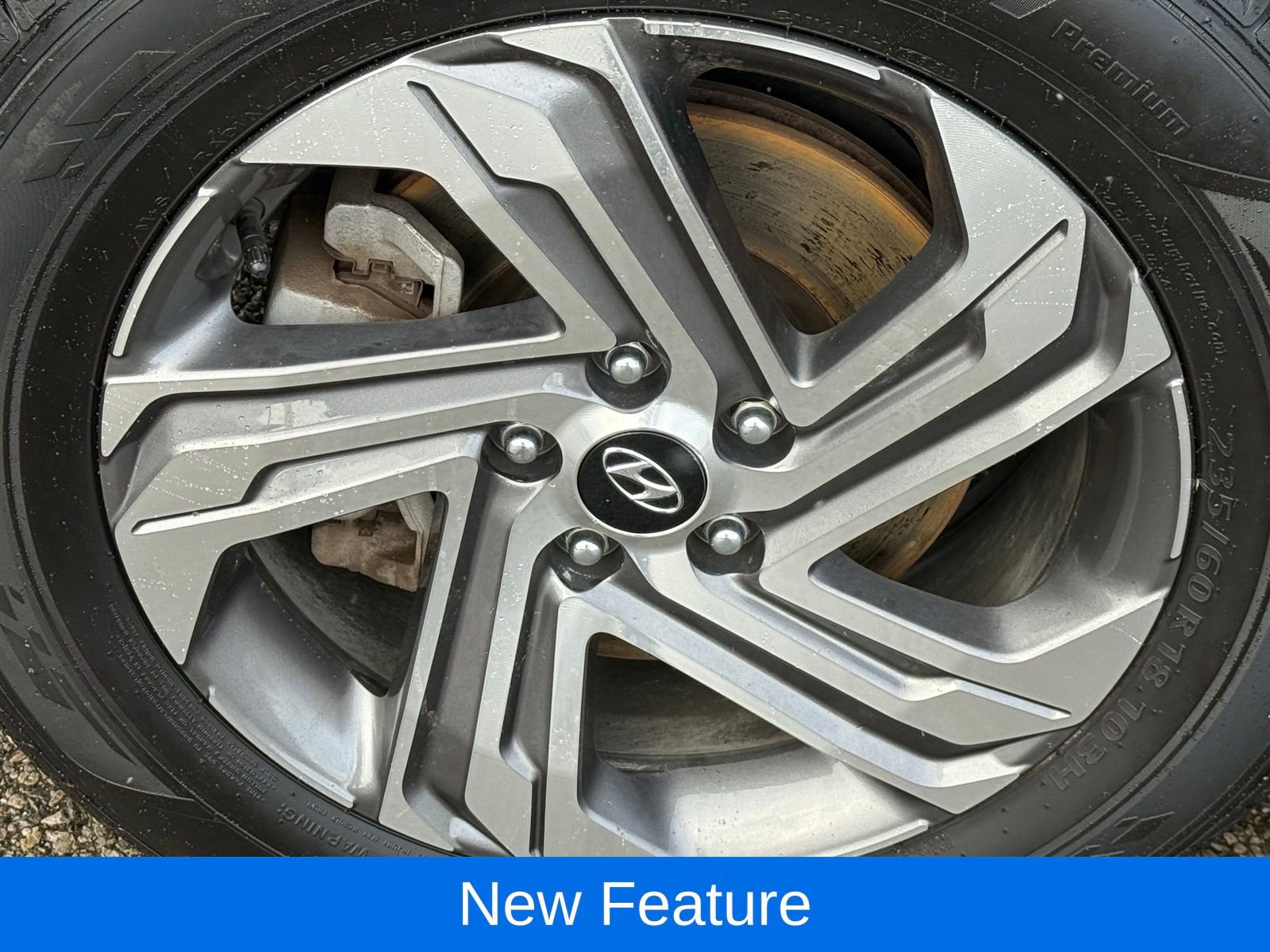 Used 2023 Hyundai Santa Fe SEL image 11