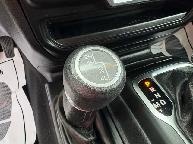 Used 2022 Jeep Wrangler Unlimited Sport AWD/4WD image 20