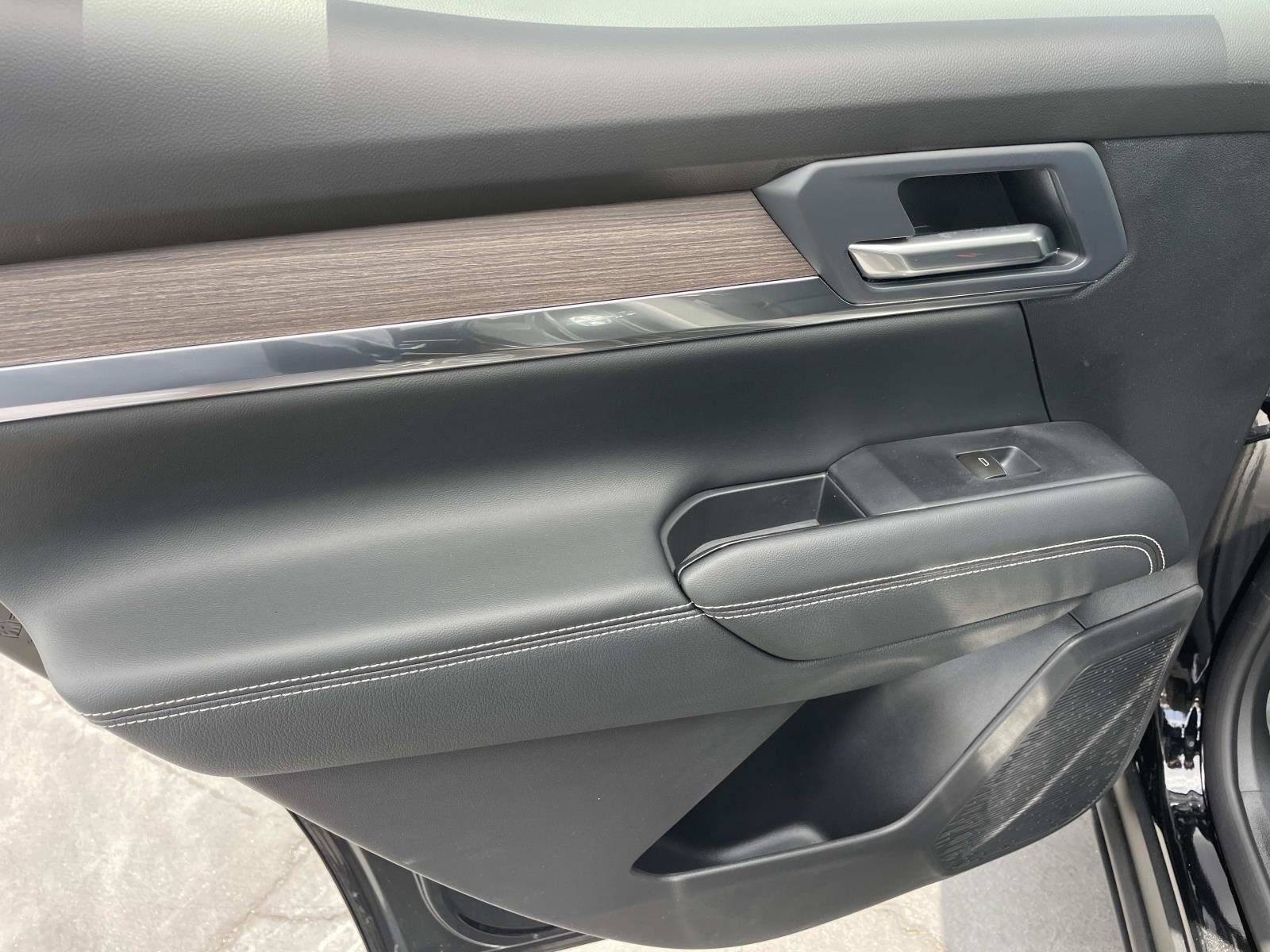 New 2026 GMC Terrain Denali AWD/4WD image 23