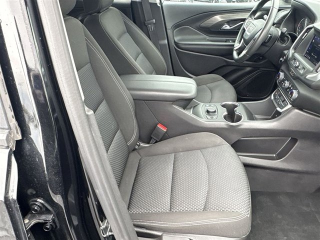 Used 2024 GMC Terrain SLE w/ Driver Convenience Package FWD image 26