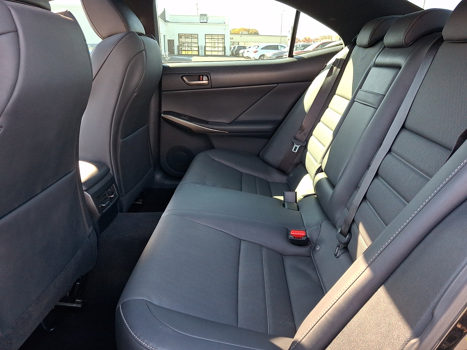 Used 2019 Lexus IS 300 F Sport w/ F Sport Package AWD/4WD image 10