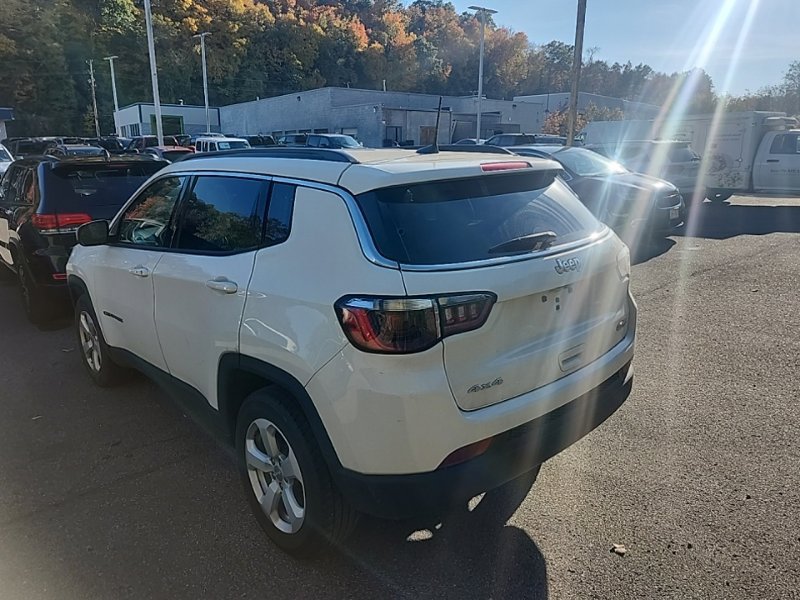 Used 2021 Jeep Compass Latitude w/ Convenience Group AWD/4WD image 10