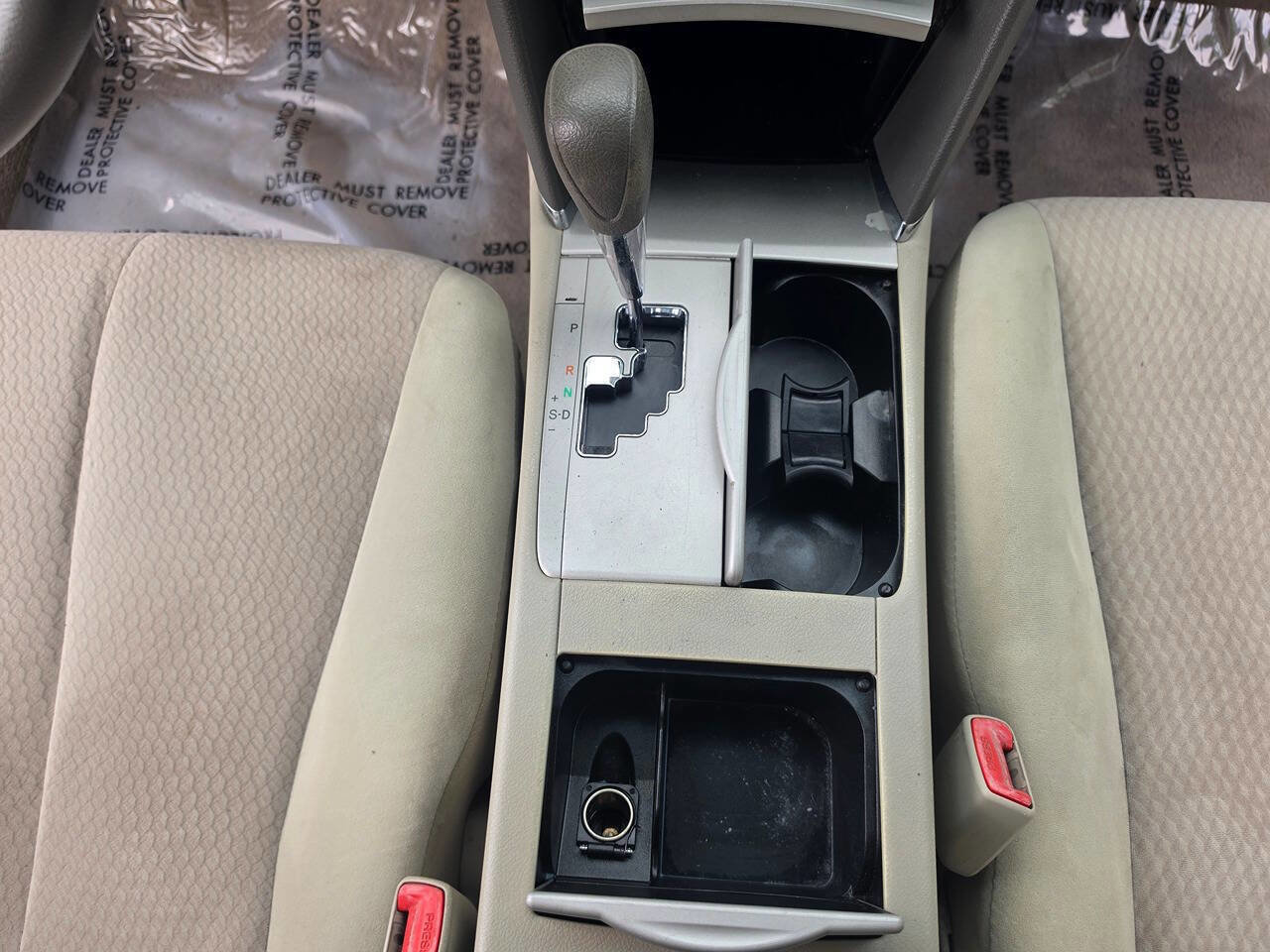 Used 2010 Toyota Camry LE image 39