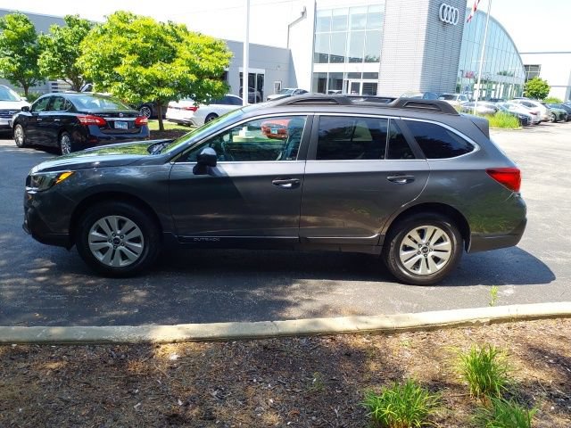 Used 2018 Subaru Outback 2.5i Premium AWD/4WD image 8