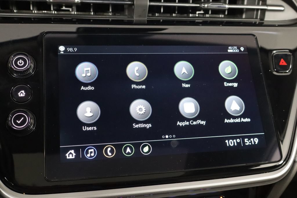 Used 2022 Chevrolet Bolt EUV Premier w/ Sun & Sound Package FWD image 36