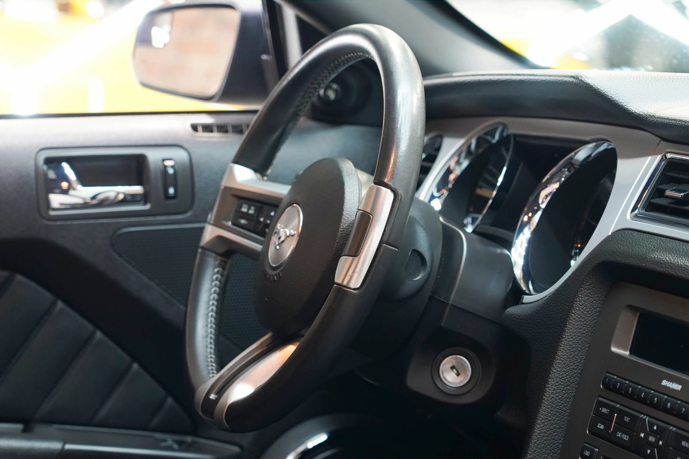 Used 2013 Ford Mustang GT Premium w/ Brembo Brake Pkg RWD image 43