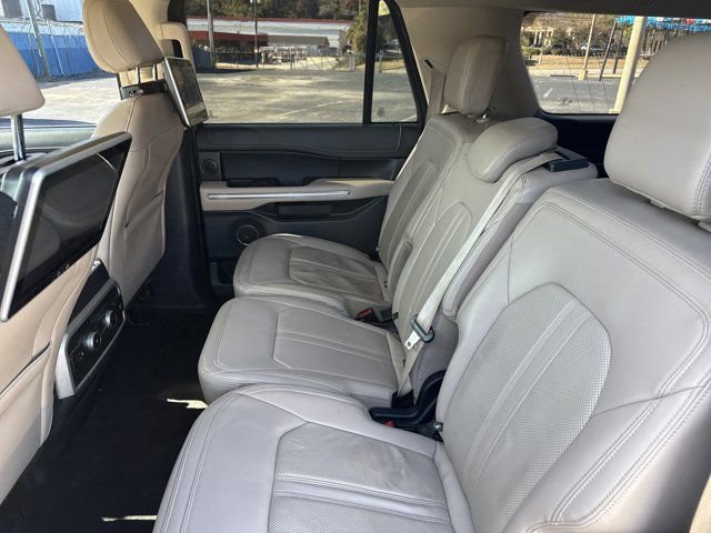 Used 2022 Ford Expedition Max Limited image 14