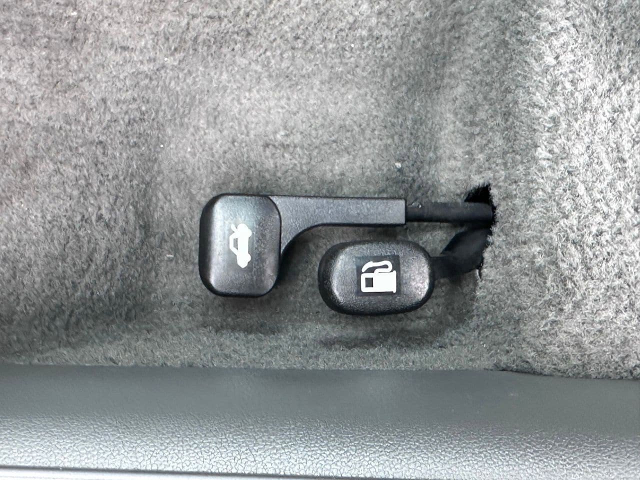 Used 2026 Hyundai Elantra SE FWD image 25