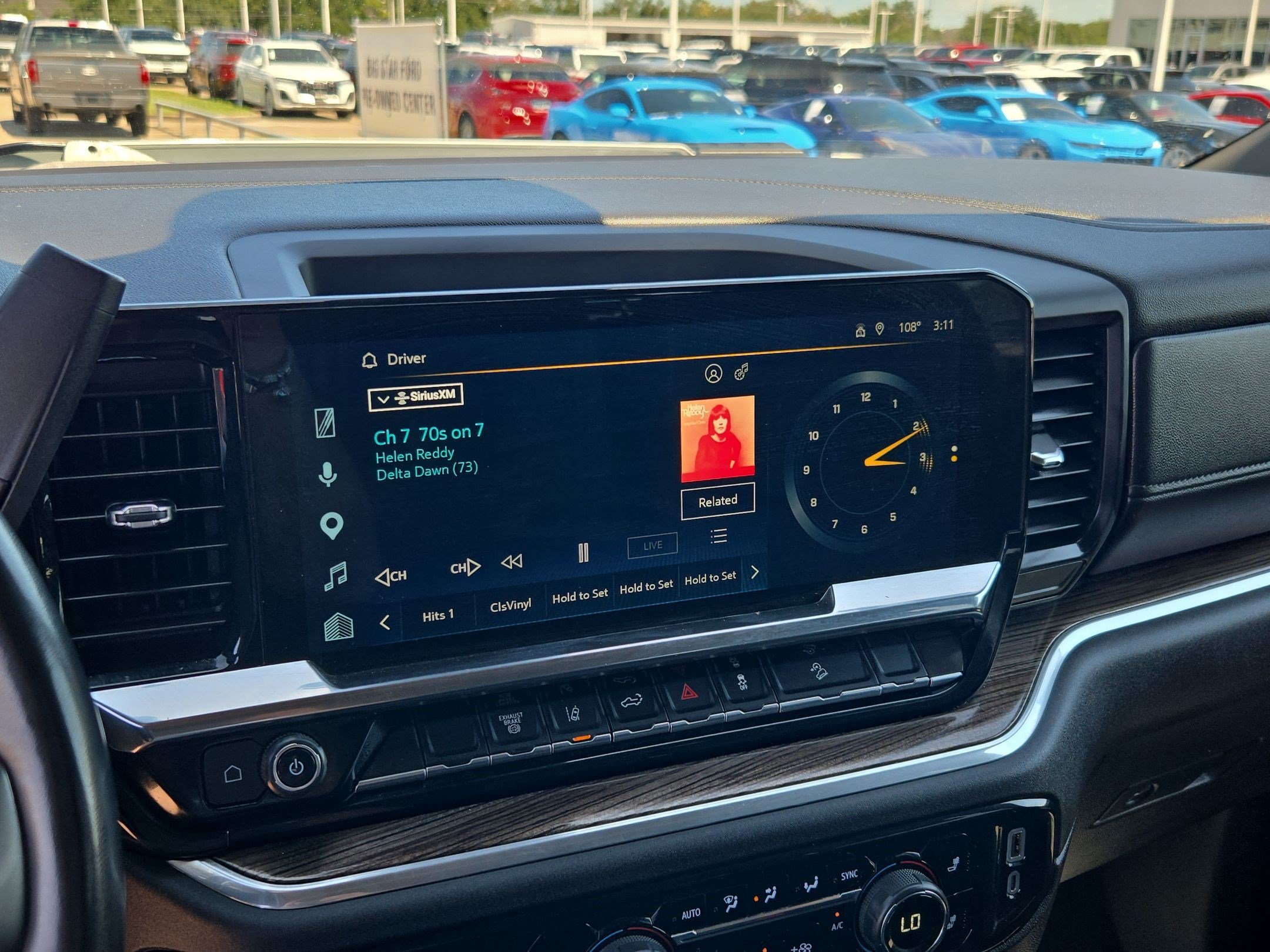 Used 2025 Chevrolet Silverado 2500 LT AWD/4WD image 23