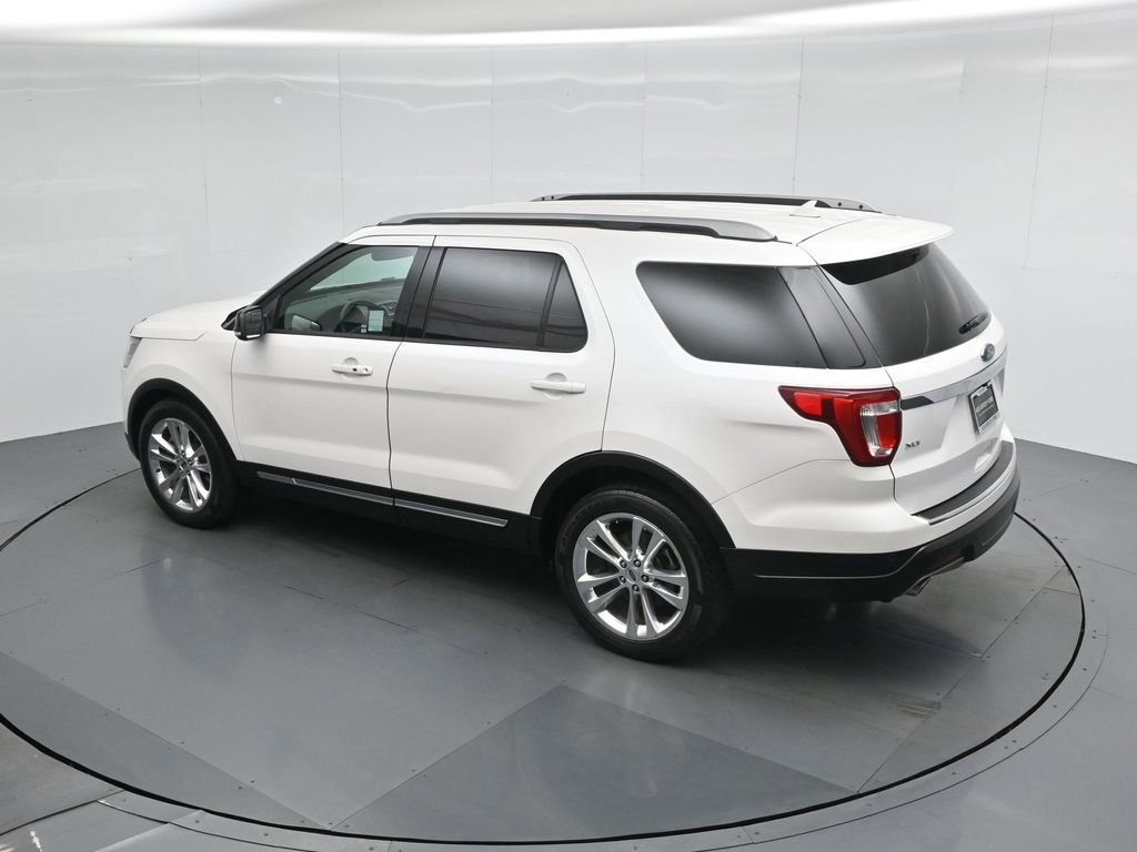 Certified 2018 Ford Explorer XLT w/ Equipment Group 202A FWD image 42