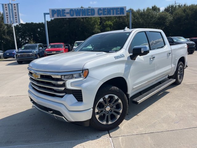 Used 2025 Chevrolet Silverado 1500 High Country w/ Technology Package video 2