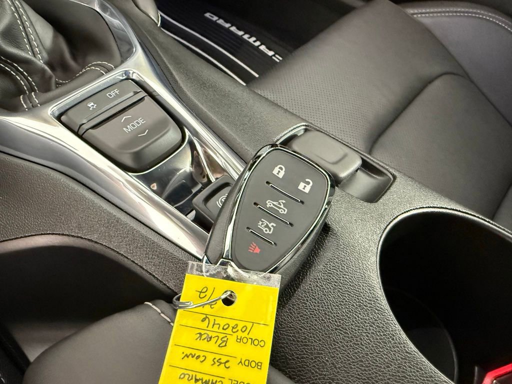 Used 2018 Chevrolet Camaro SS RWD image 22