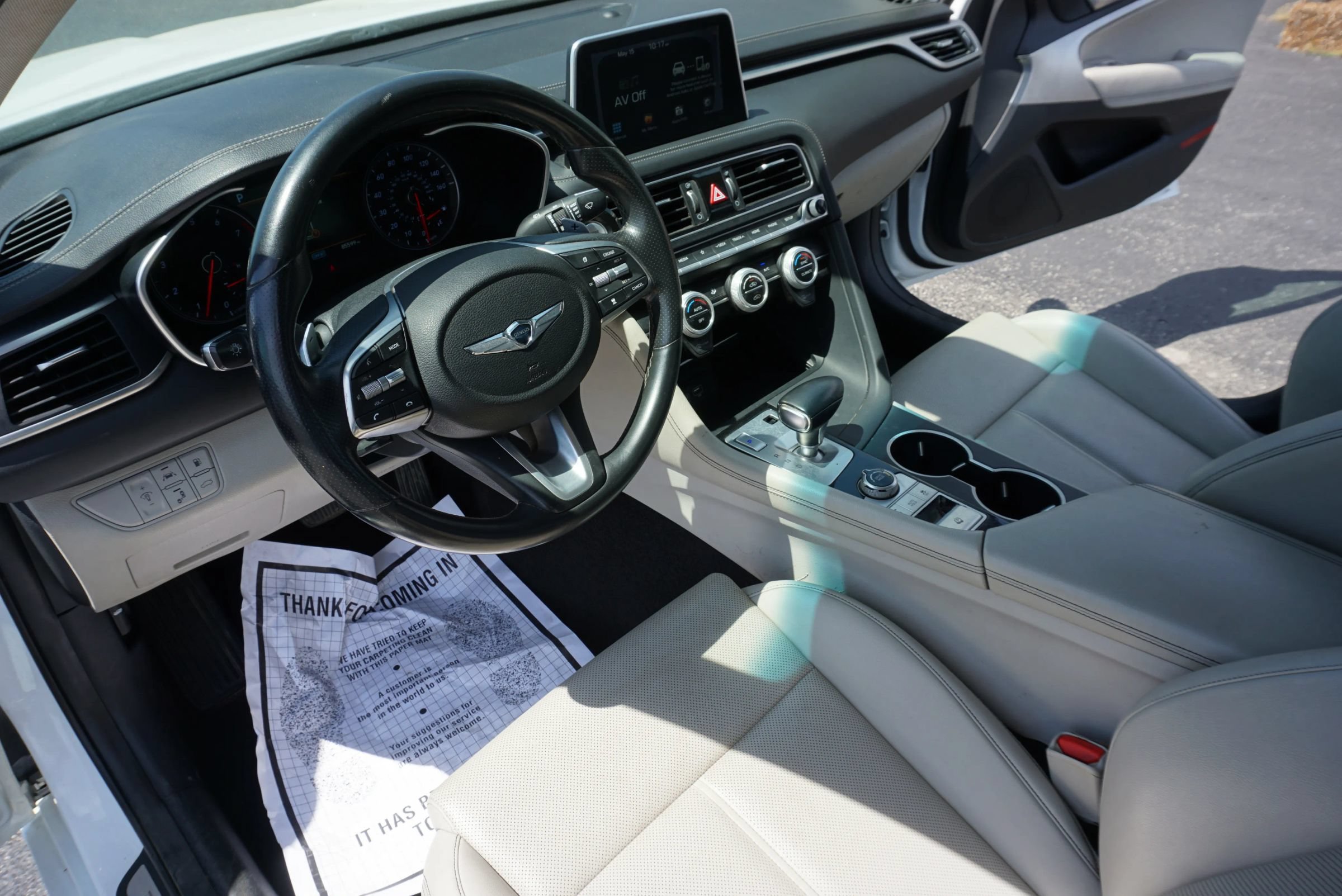 Used 2021 Genesis G70 2.0T RWD image 21