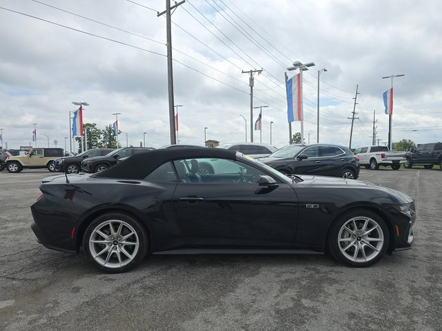 Used 2024 Ford Mustang GT Premium image 4