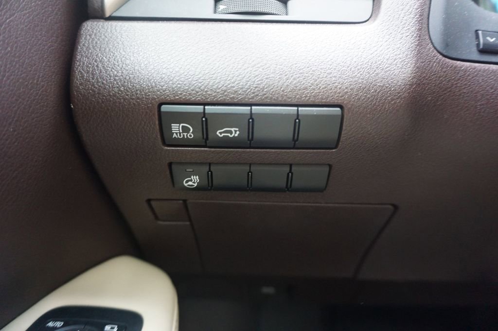 Used 2017 Lexus RX 350 FWD w/ Premium Package image 4