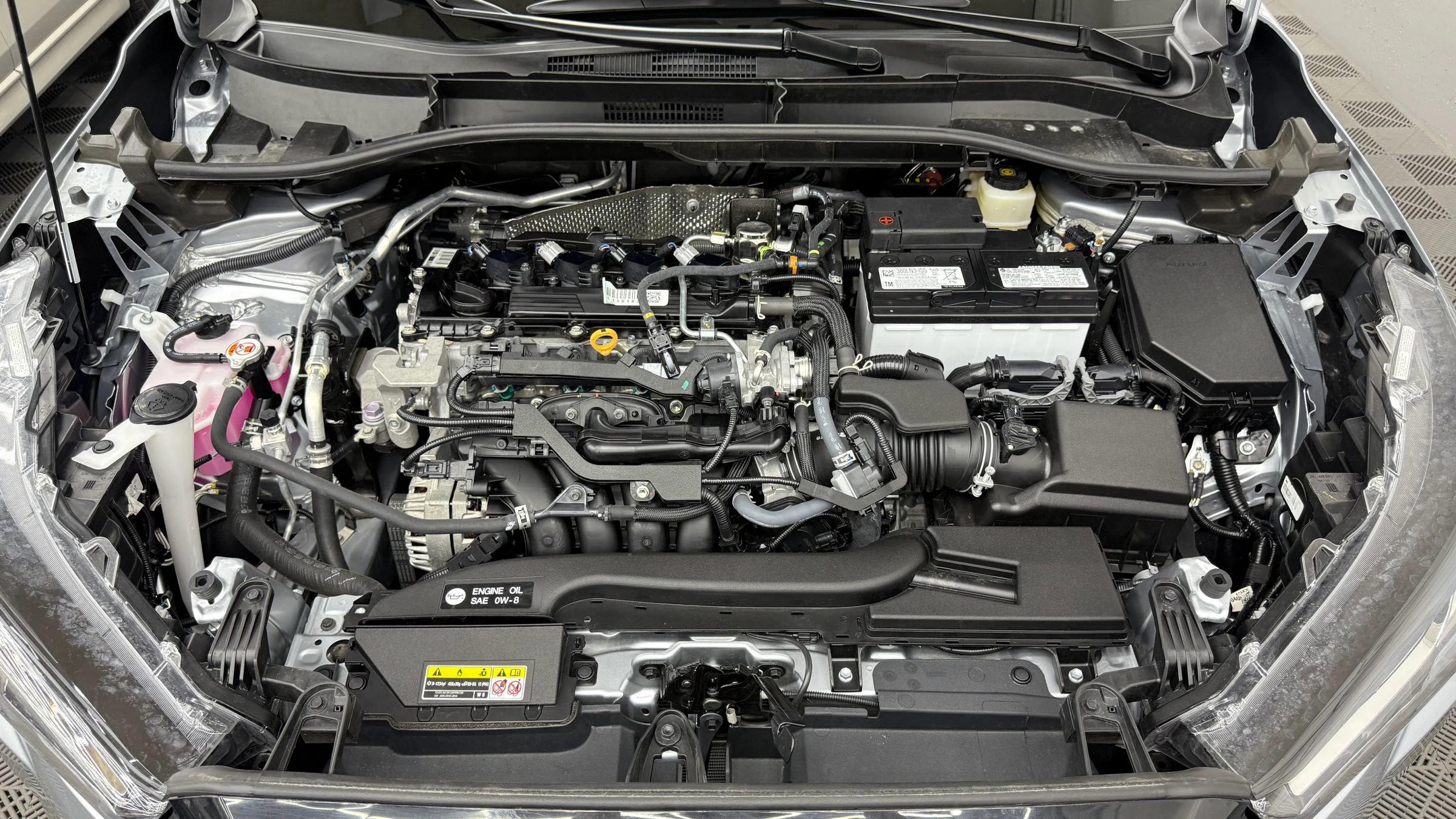 Used 2025 Toyota Corolla Cross LE image 18