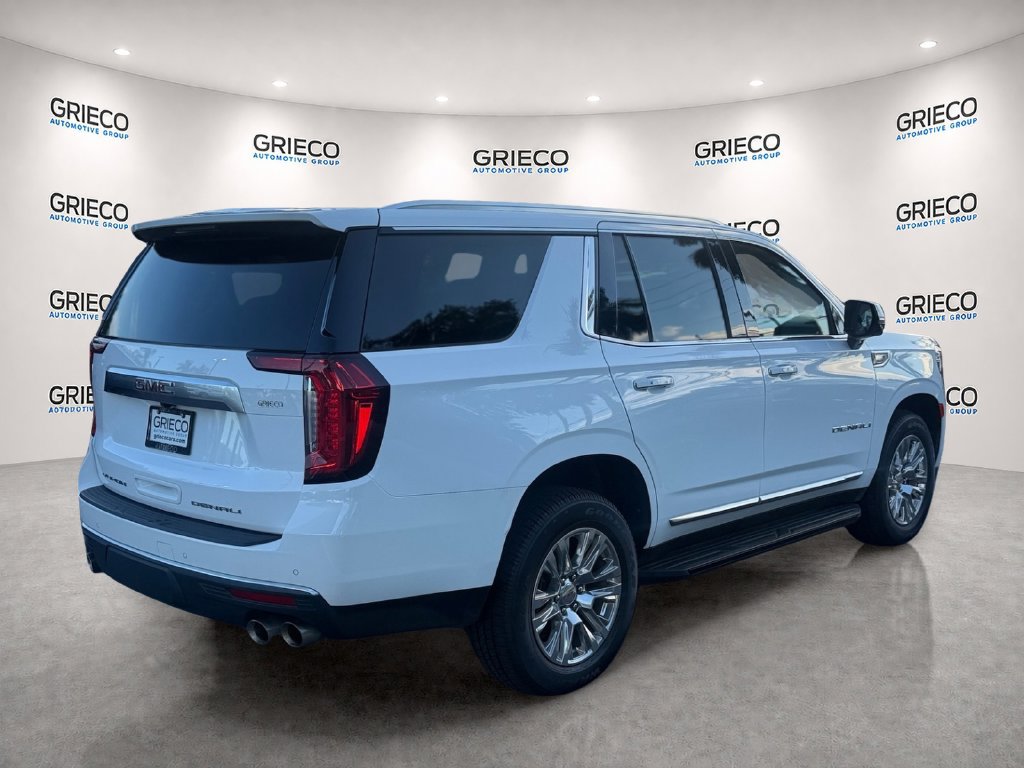 Used 2023 GMC Yukon Denali AWD/4WD image 7