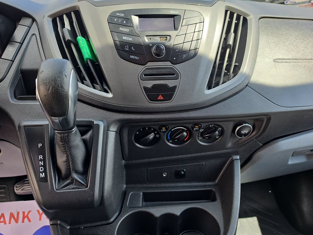 Used 2018 Ford Transit 150 XL RWD image 17