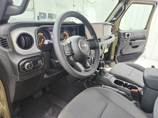 New 2025 Jeep Gladiator Sport image 18