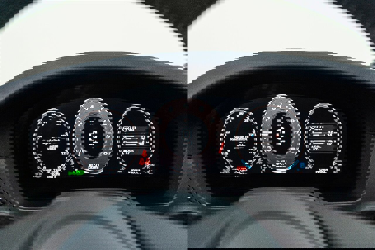 Used 2025 Porsche 911 Carrera w/ Premium Package image 82