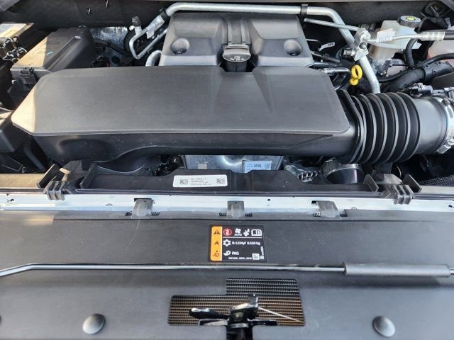 Used 2025 Chevrolet Colorado LT w/ LT Convenience Package image 31