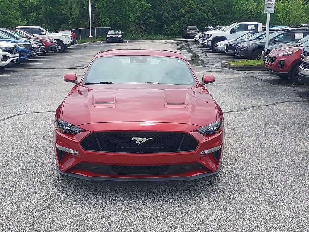 Used 2021 Ford Mustang GT RWD image 2
