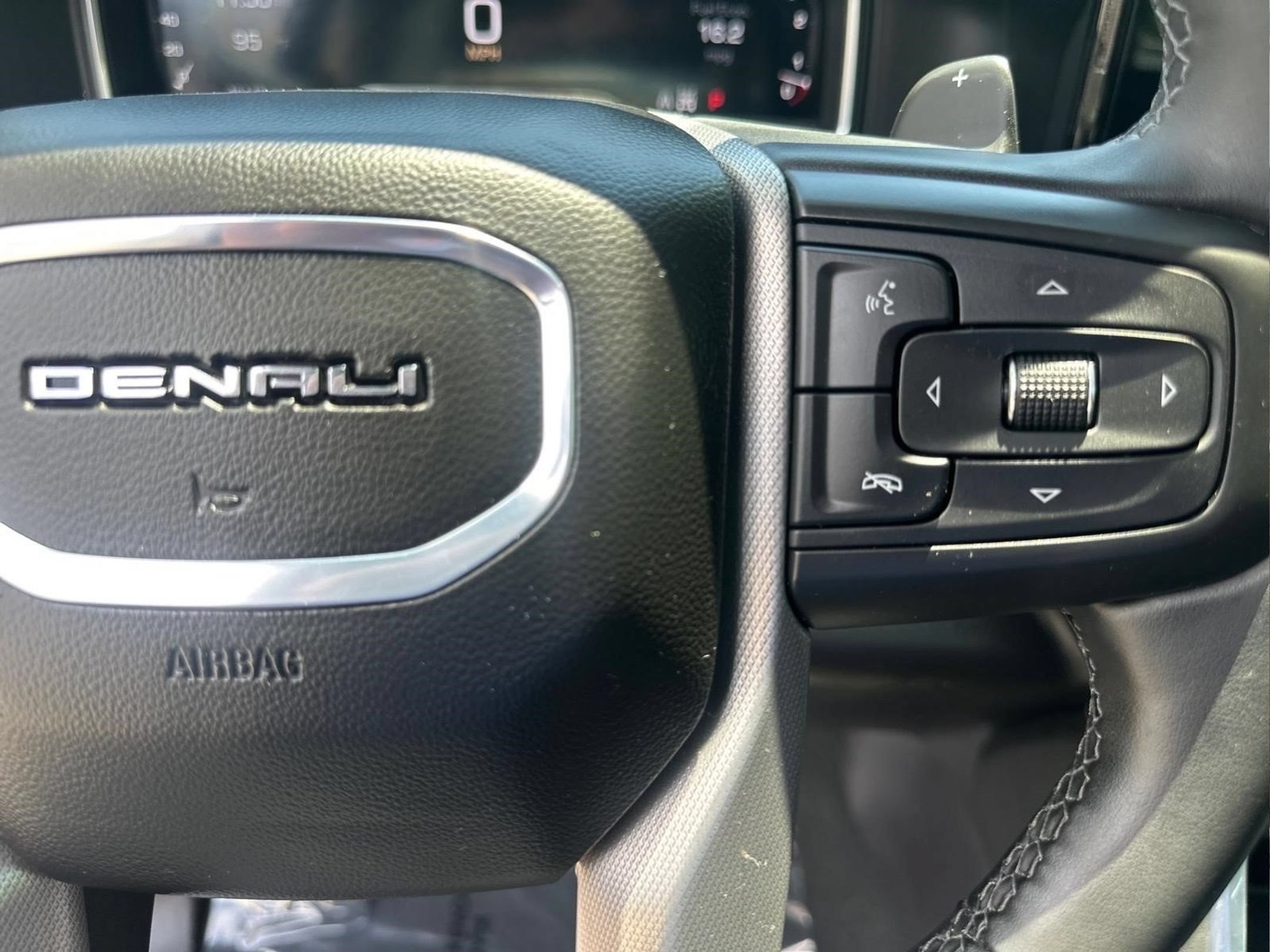 Used 2024 GMC Sierra 1500 Denali w/ Denali Reserve Package AWD/4WD image 29