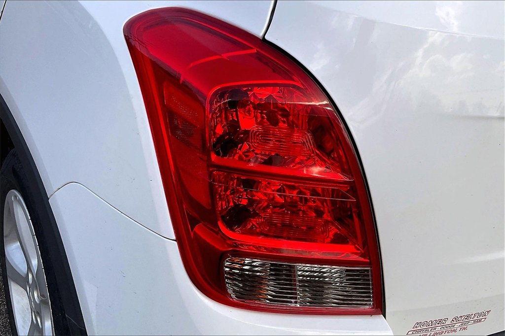 Used 2016 Chevrolet Trax LTZ image 29