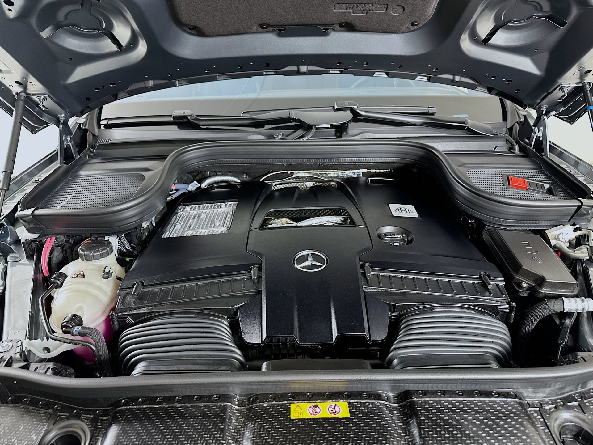 New 2026 Mercedes-Benz Maybach GLS 600 4MATIC image 33