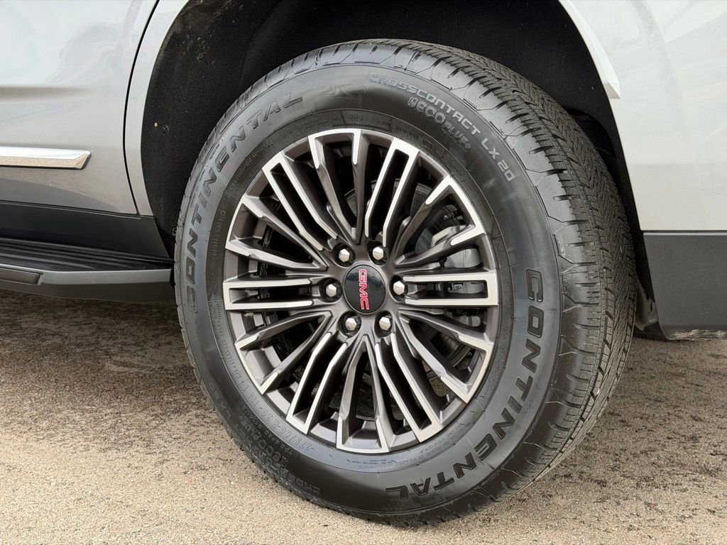 Used 2026 GMC Yukon Elevation w/ LPO, Floor Liner Package image 29