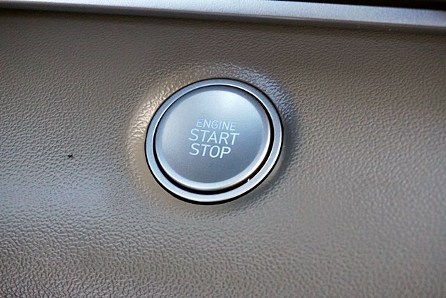 Certified 2026 Hyundai Elantra Sport FWD image 39